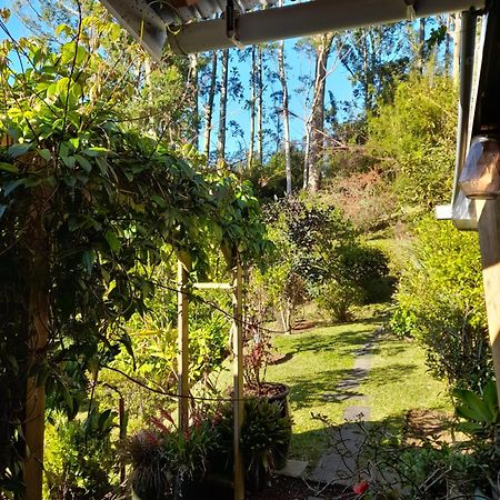 Le Val Rambaud Bed & Breakfast Saint-Denis Dış mekan fotoğraf