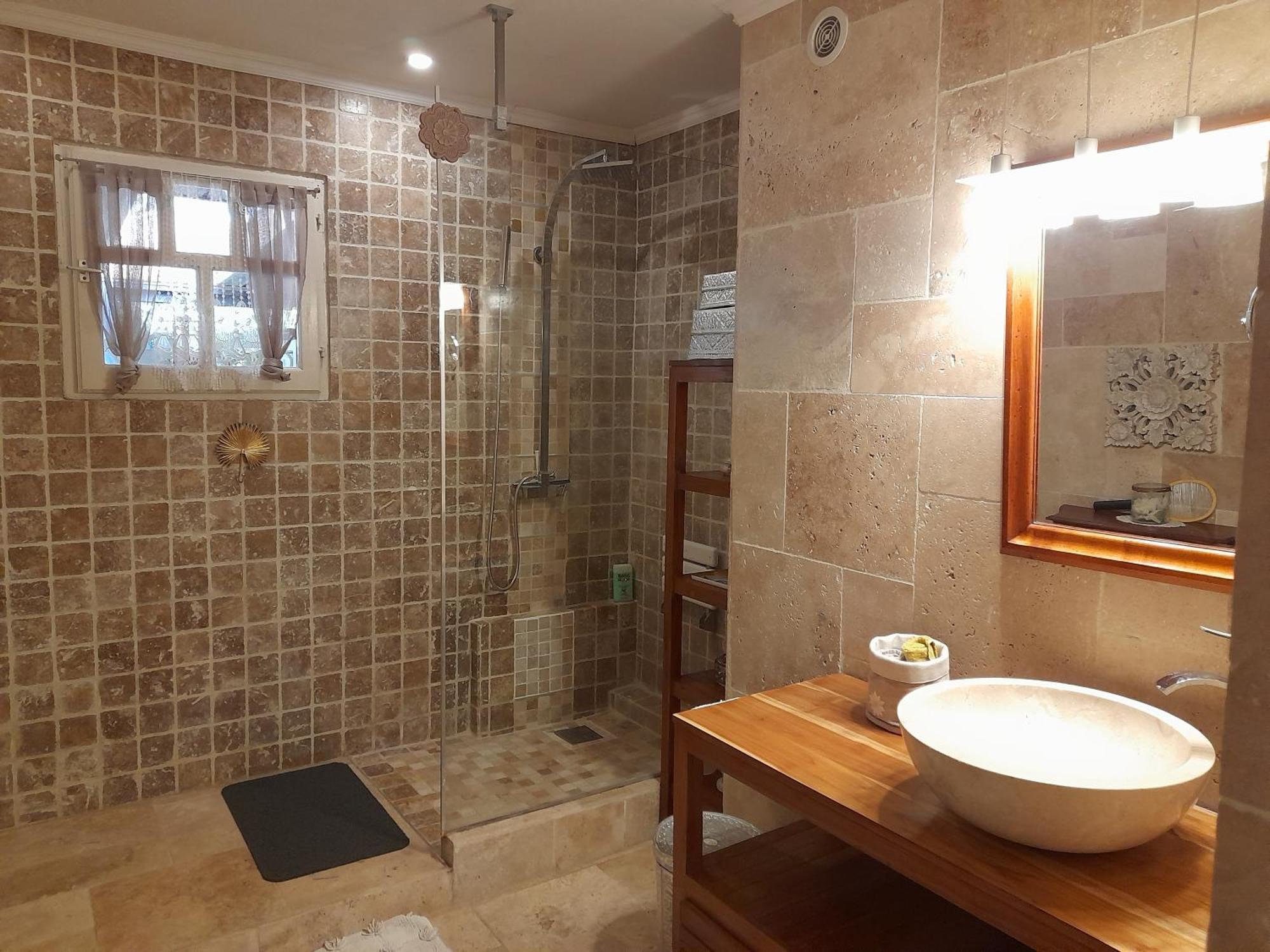 Le Val Rambaud Bed & Breakfast Saint-Denis Dış mekan fotoğraf