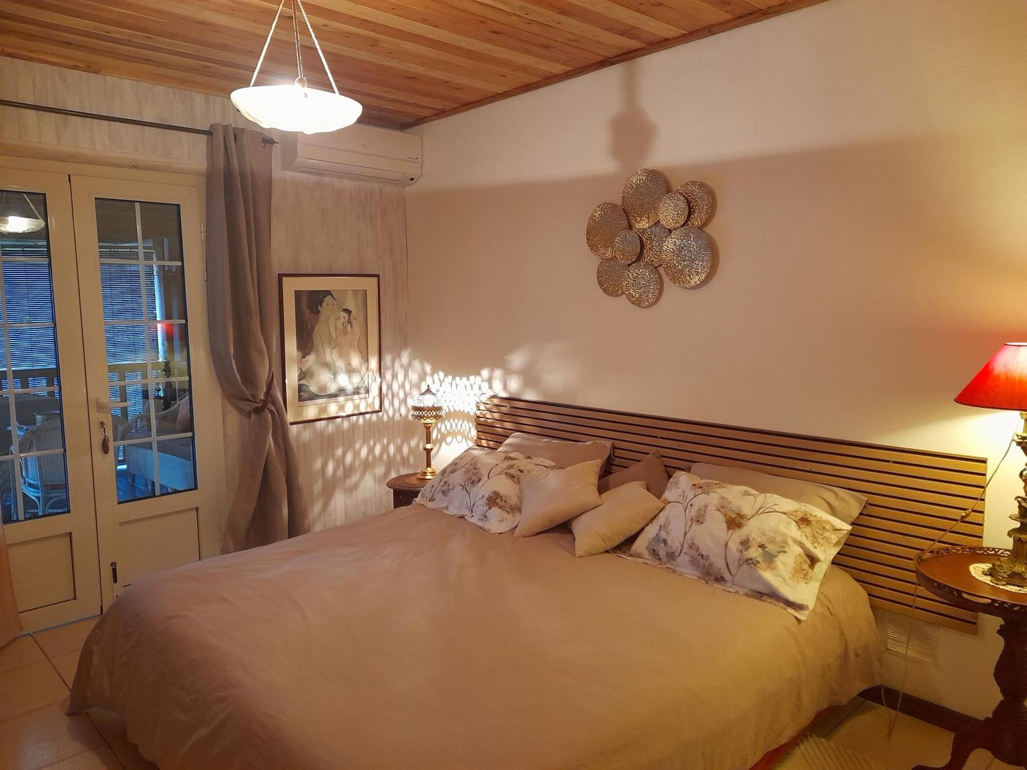 Le Val Rambaud Bed & Breakfast Saint-Denis Dış mekan fotoğraf